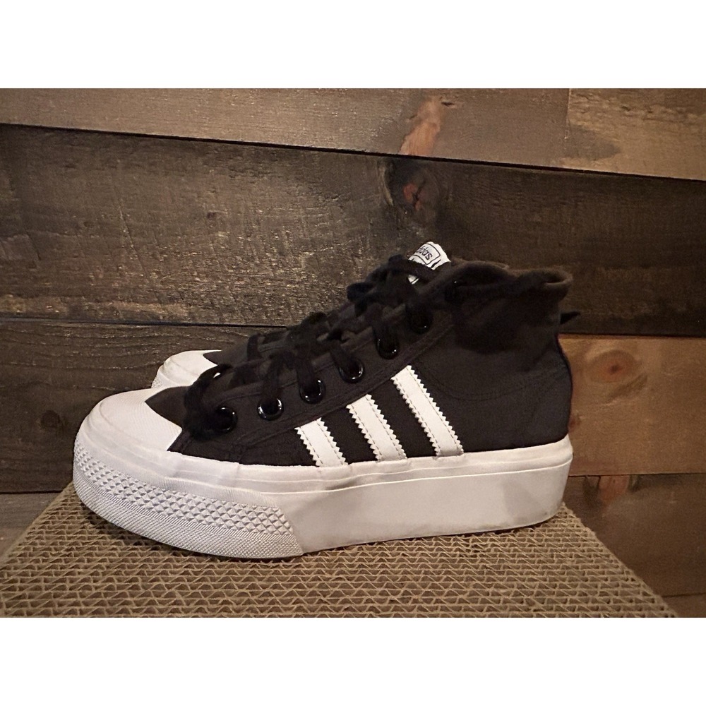 Adidas Nizza Platform‎ Mid Black/White Size Youth 4 Women's 6 SOLD